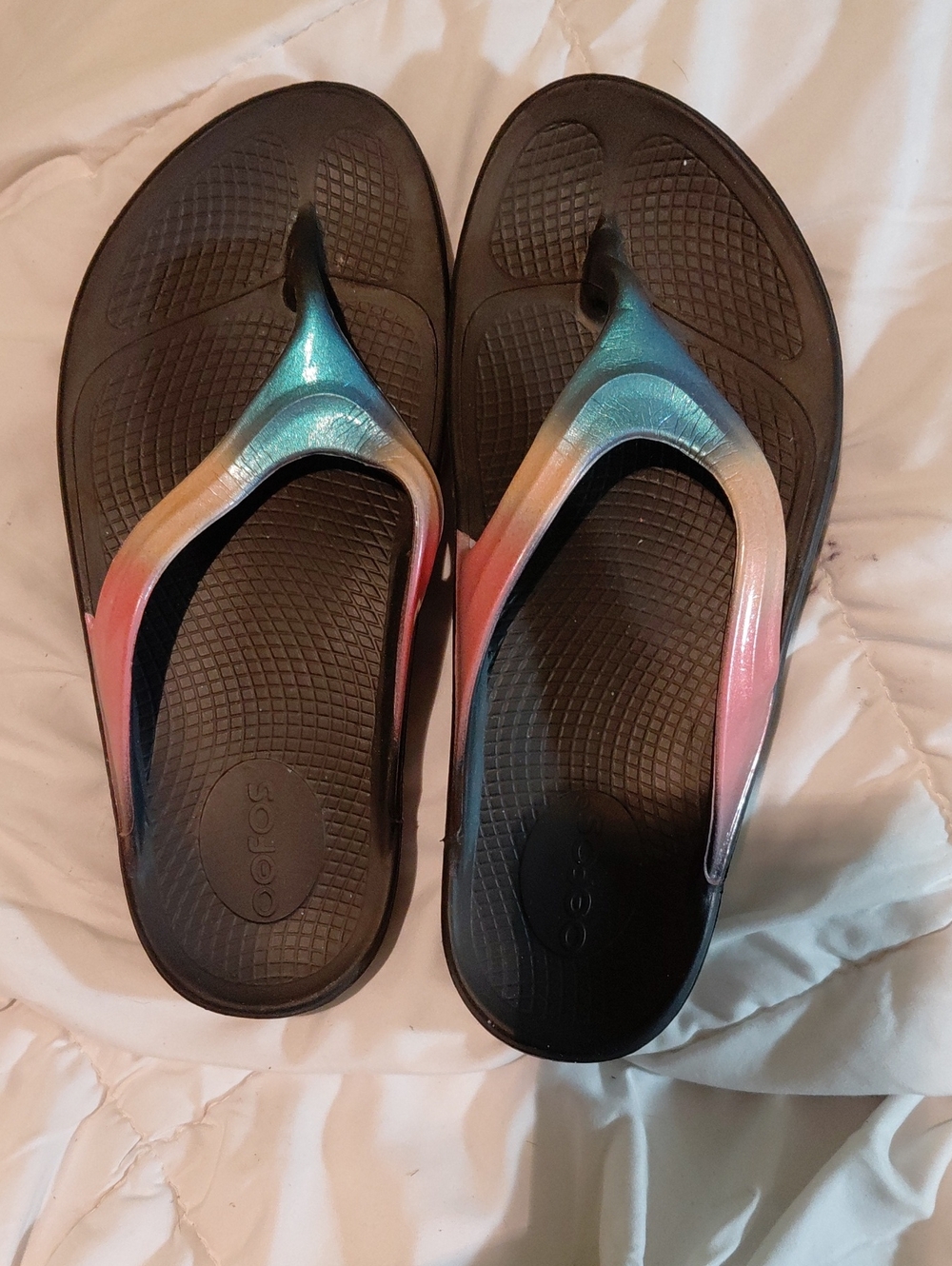 OOFOS Women’s Black Sandals with Teal-Pink Ombre Strap